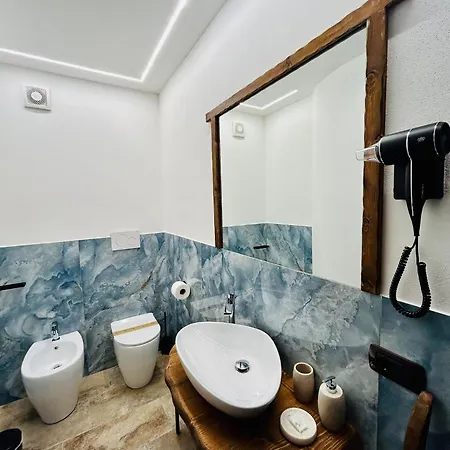 Capodimonte Guest house 2*
