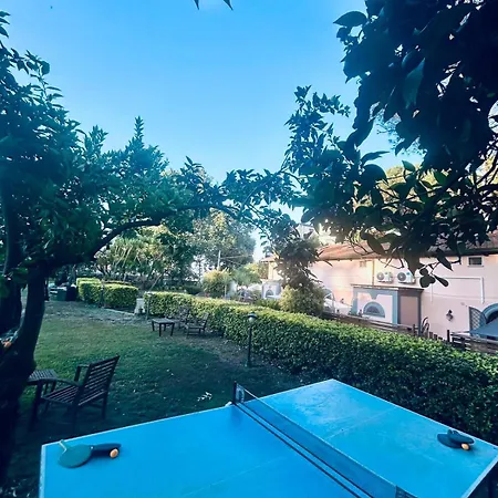 Guest house Capodimonte 2*