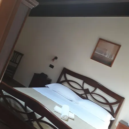 Pensjonat Capodimonte Neapol